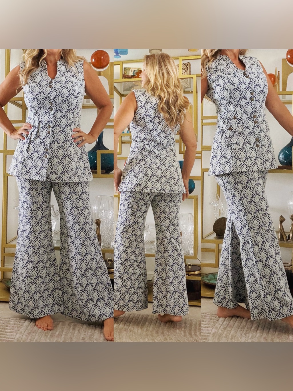 1970s Vintage Sleeveless Blue & White Print Tunic With Flared Pants Set Medium